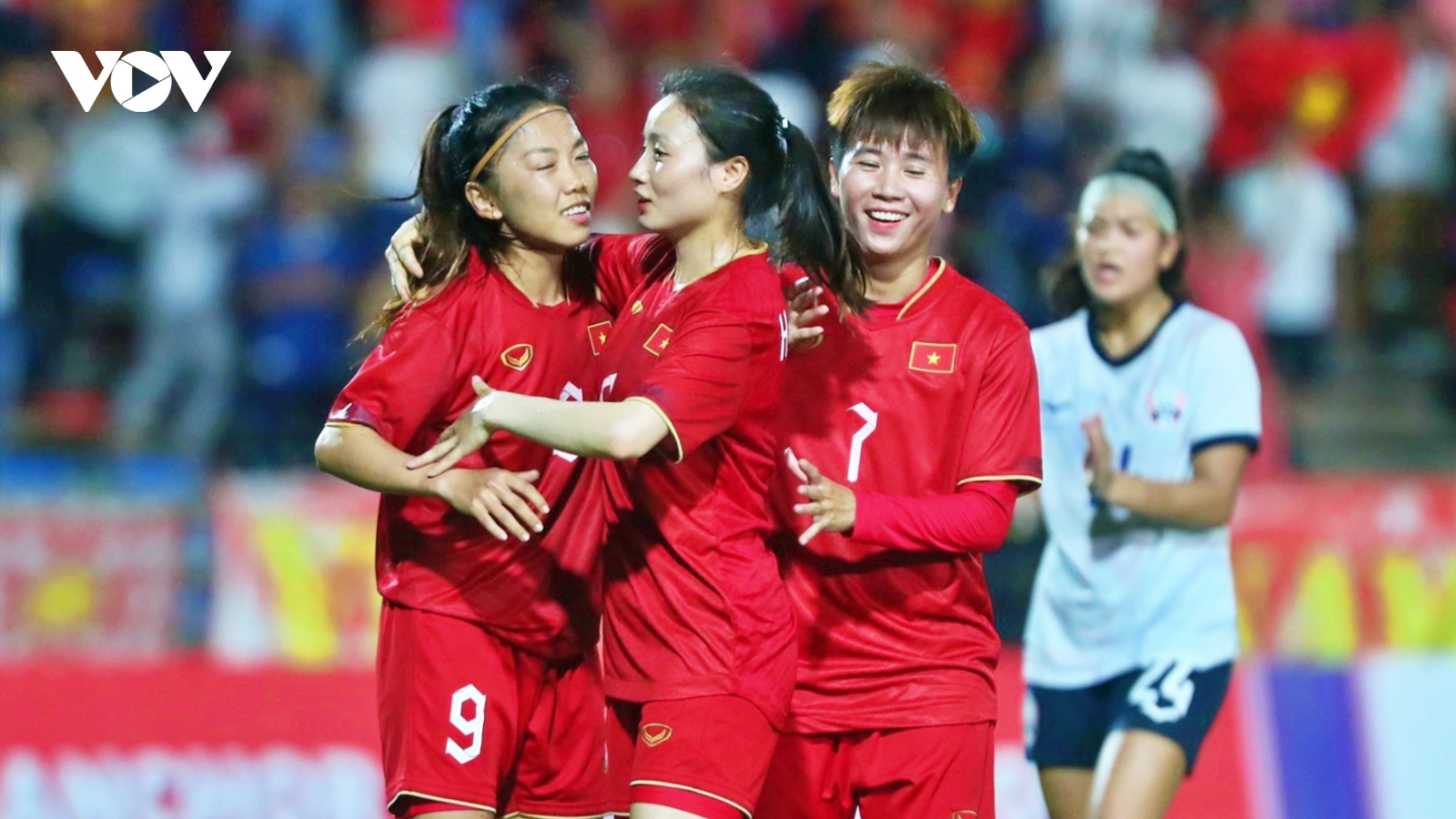 ĐT nữ Việt Nam nhận món quà tuyệt vời khi vào chung kết bóng đá nữ SEA Games 32